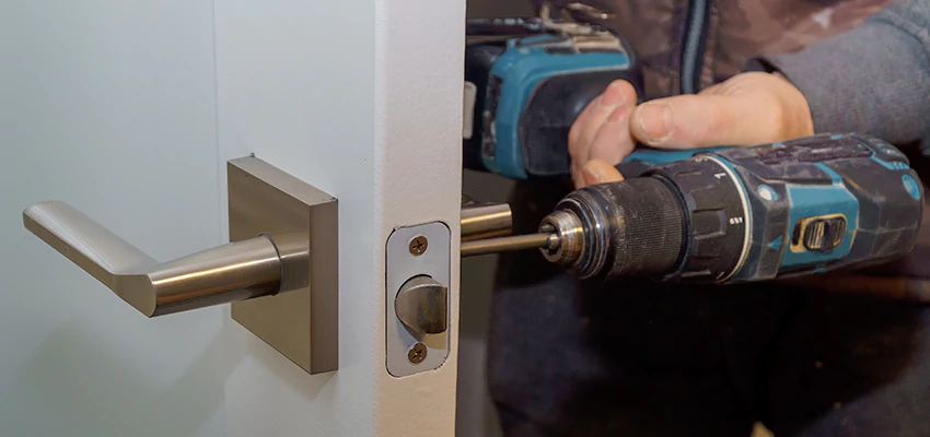Broken Door Handle Lock Repair in Calimesa, California